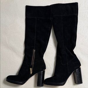 Elegant Black Knee-High Women's Boots